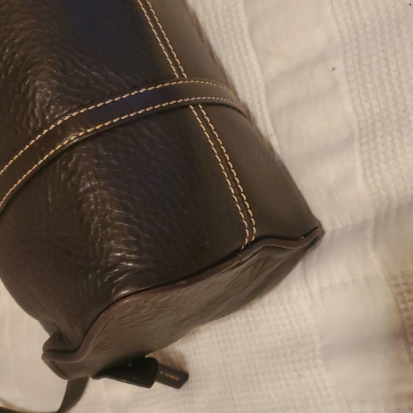 Donney & Bourke Pebbled Cylinder Bag - Picture 4 of 11